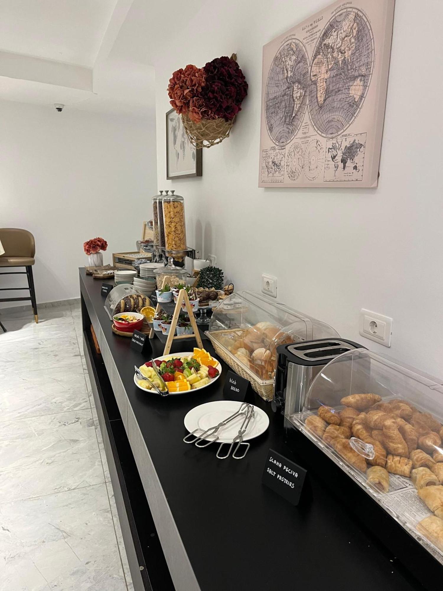 Green Stone Apartments Hotel Rafajlovići Εξωτερικό φωτογραφία