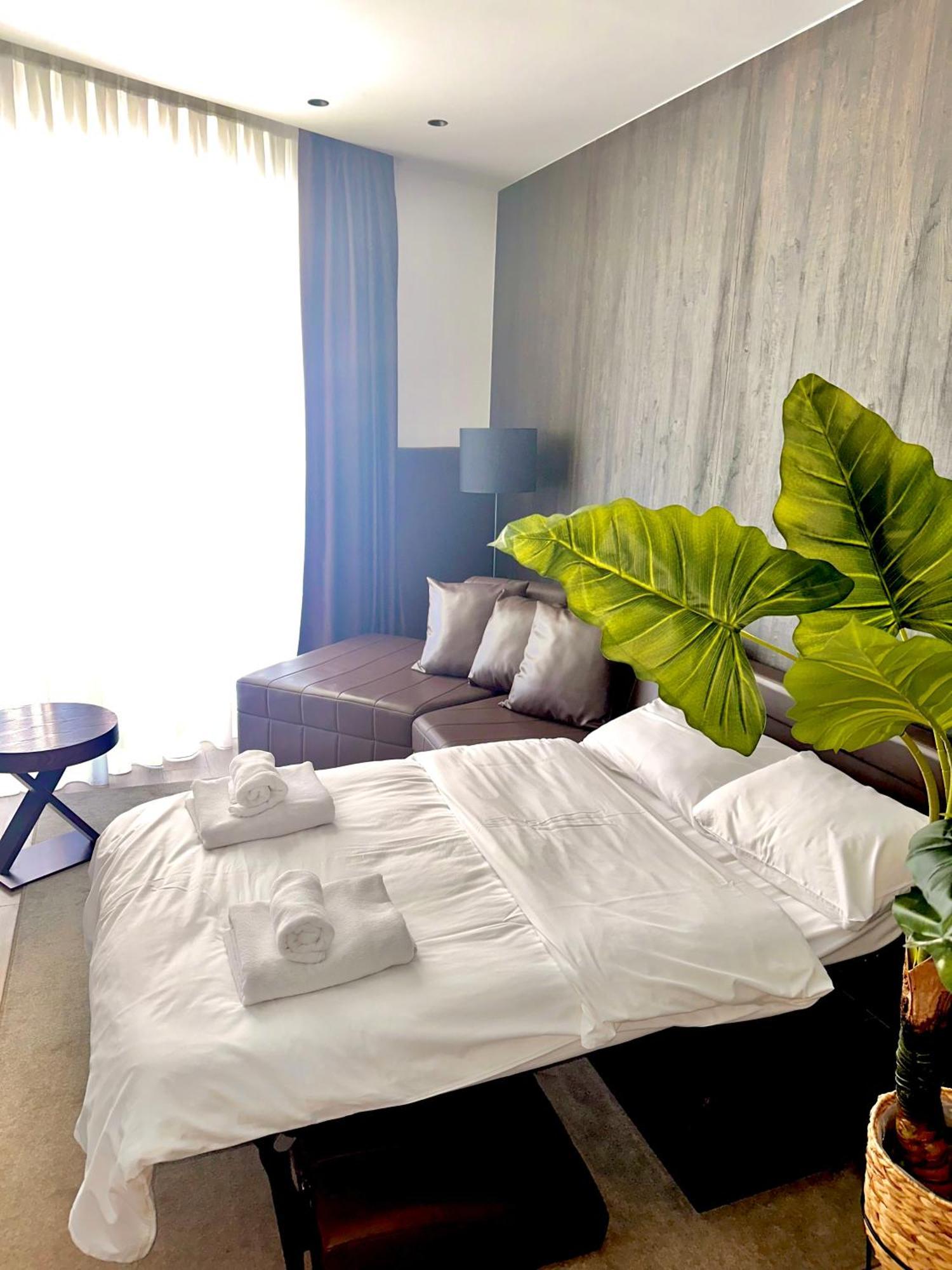 Green Stone Apartments Hotel Rafajlovići Εξωτερικό φωτογραφία